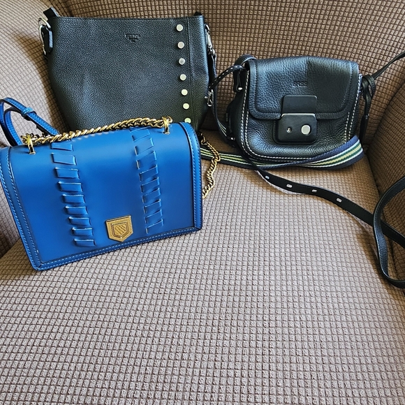 Lots crossbody bag - Picture 1 of 8